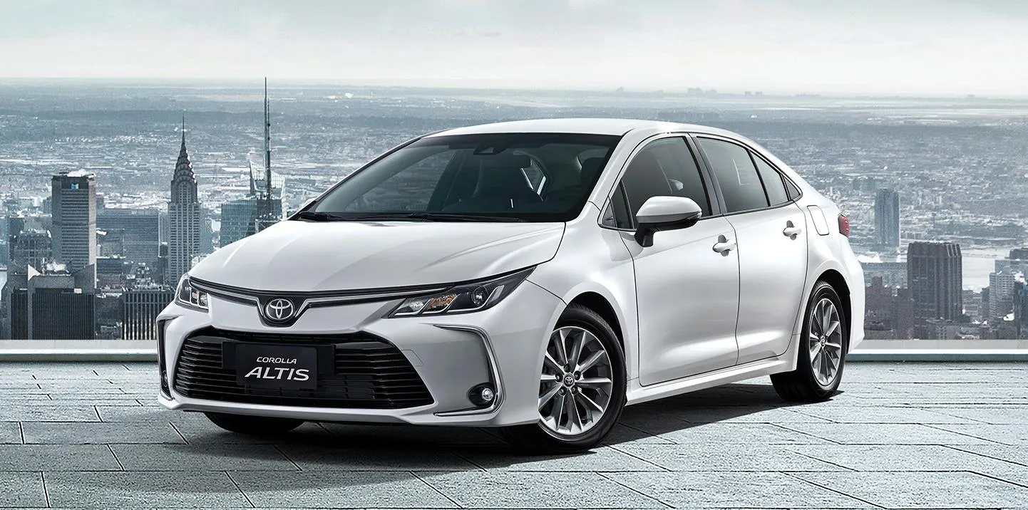 Toyota Corolla Altis - Car Rental in Karachi